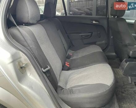 Серый Опель Астра, объемом двигателя 1.6 л и пробегом 298 тыс. км за 4790 $, фото 10 на Automoto.ua