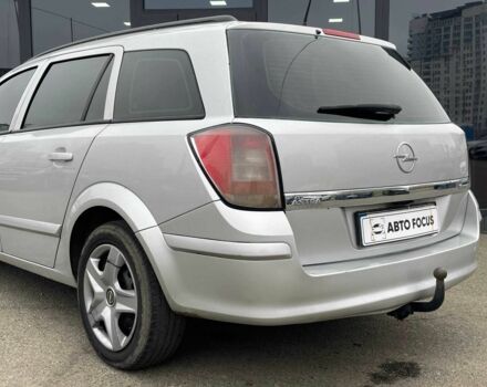 Серый Опель Астра, объемом двигателя 1.6 л и пробегом 299 тыс. км за 4790 $, фото 5 на Automoto.ua