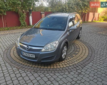 Сірий Опель Астра, об'ємом двигуна 1.7 л та пробігом 268 тис. км за 4700 $, фото 1 на Automoto.ua