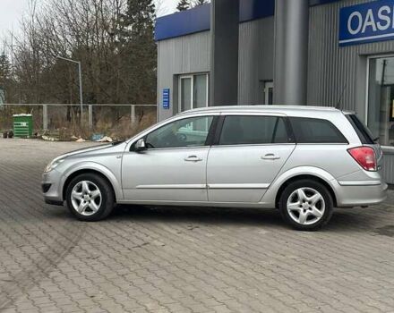 Серый Опель Астра, объемом двигателя 1.6 л и пробегом 160 тыс. км за 5400 $, фото 32 на Automoto.ua