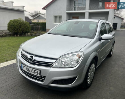 Серый Опель Астра, объемом двигателя 1.36 л и пробегом 270 тыс. км за 3900 $, фото 19 на Automoto.ua