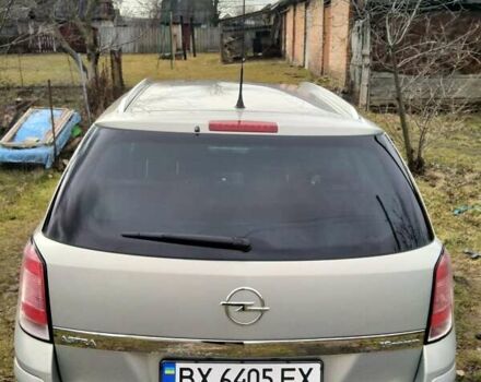 Серый Опель Астра, объемом двигателя 1.6 л и пробегом 161 тыс. км за 4800 $, фото 2 на Automoto.ua