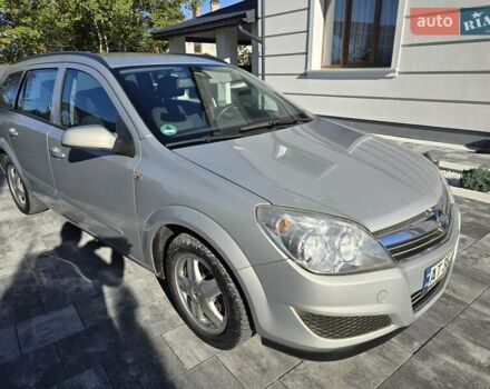 Серый Опель Астра, объемом двигателя 1.3 л и пробегом 238 тыс. км за 4800 $, фото 6 на Automoto.ua