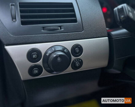 Серый Опель Астра, объемом двигателя 1.7 л и пробегом 321 тыс. км за 6000 $, фото 11 на Automoto.ua