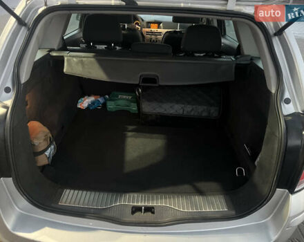 Серый Опель Астра, объемом двигателя 1.7 л и пробегом 301 тыс. км за 5100 $, фото 13 на Automoto.ua