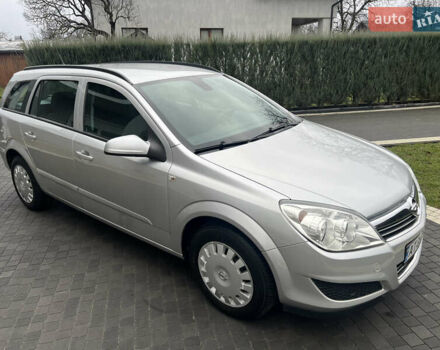 Серый Опель Астра, объемом двигателя 1.36 л и пробегом 270 тыс. км за 3900 $, фото 86 на Automoto.ua