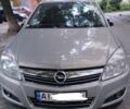 Серый Опель Астра, объемом двигателя 0 л и пробегом 240 тыс. км за 5600 $, фото 1 на Automoto.ua