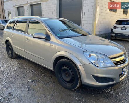 Серый Опель Астра, объемом двигателя 1.6 л и пробегом 210 тыс. км за 4699 $, фото 7 на Automoto.ua