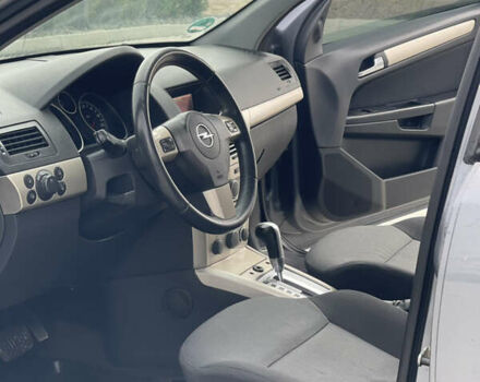 Серый Опель Астра, объемом двигателя 1.9 л и пробегом 203 тыс. км за 5800 $, фото 14 на Automoto.ua