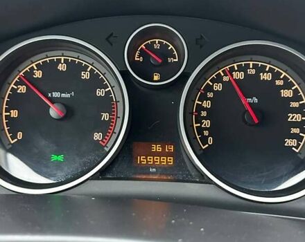 Серый Опель Астра, объемом двигателя 1.6 л и пробегом 160 тыс. км за 5400 $, фото 53 на Automoto.ua