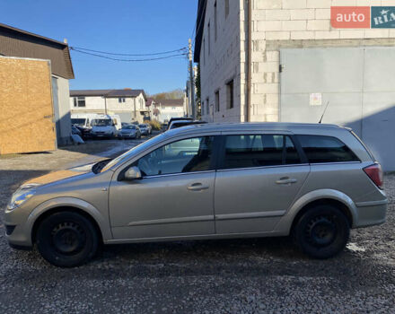 Серый Опель Астра, объемом двигателя 1.6 л и пробегом 210 тыс. км за 4699 $, фото 2 на Automoto.ua