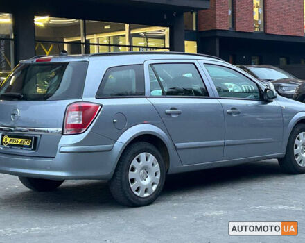 Серый Опель Астра, объемом двигателя 1.7 л и пробегом 321 тыс. км за 6000 $, фото 5 на Automoto.ua