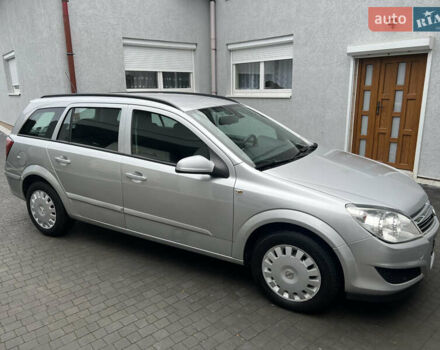 Серый Опель Астра, объемом двигателя 1.36 л и пробегом 270 тыс. км за 3900 $, фото 12 на Automoto.ua