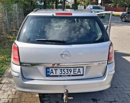 Серый Опель Астра, объемом двигателя 1.91 л и пробегом 241 тыс. км за 5300 $, фото 2 на Automoto.ua