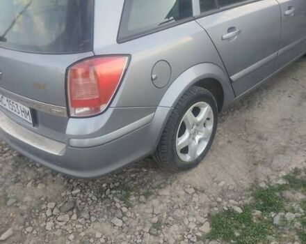 Серый Опель Астра, объемом двигателя 1.3 л и пробегом 280 тыс. км за 4000 $, фото 5 на Automoto.ua