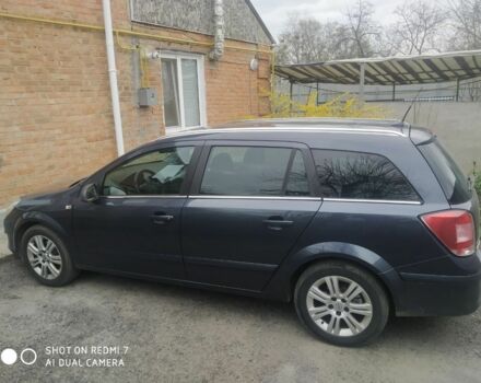 Сірий Опель Астра, об'ємом двигуна 1.6 л та пробігом 300 тис. км за 4700 $, фото 1 на Automoto.ua