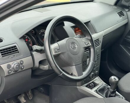 Опель Астра 2007 в Рожище на Automoto.ua Серый Опель Астра, объемом двигателя 1.3 л и пробегом 243 тыс. км за 4900 $, фото 5 на Automoto.ua