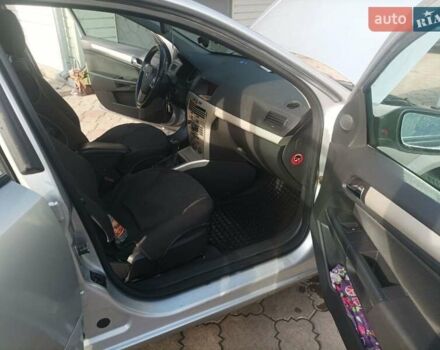 Сірий Опель Астра, об'ємом двигуна 1.6 л та пробігом 300 тис. км за 4500 $, фото 14 на Automoto.ua