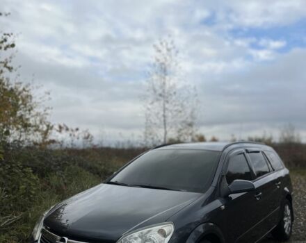 Серый Опель Астра, объемом двигателя 1.9 л и пробегом 241 тыс. км за 5100 $, фото 3 на Automoto.ua