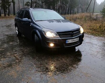 Серый Опель Астра, объемом двигателя 1.6 л и пробегом 200 тыс. км за 4700 $, фото 1 на Automoto.ua