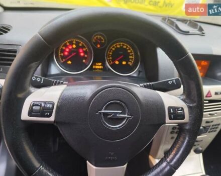 Сірий Опель Астра, об'ємом двигуна 1.6 л та пробігом 310 тис. км за 4000 $, фото 5 на Automoto.ua