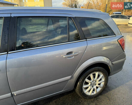 Опель Астра 2007 в Ивано-Франковске на Automoto.ua Серый Опель Астра, объемом двигателя 1.6 л и пробегом 225 тыс. км за 6000 $, фото 3 на Automoto.ua