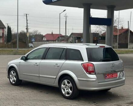 Серый Опель Астра, объемом двигателя 1.6 л и пробегом 160 тыс. км за 5400 $, фото 14 на Automoto.ua