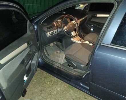 Серый Опель Астра, объемом двигателя 1.6 л и пробегом 200 тыс. км за 4700 $, фото 16 на Automoto.ua