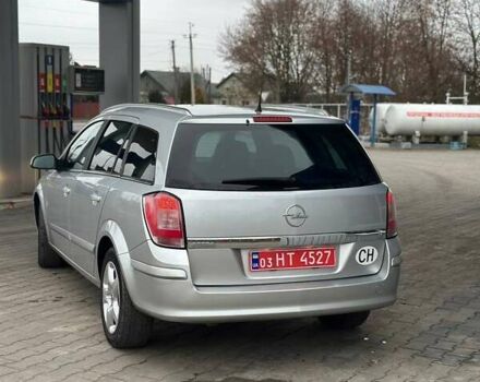 Серый Опель Астра, объемом двигателя 1.6 л и пробегом 160 тыс. км за 5400 $, фото 35 на Automoto.ua