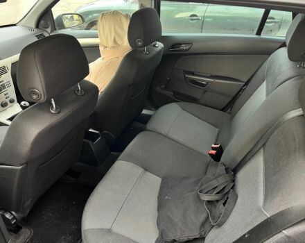 Сірий Опель Астра, об'ємом двигуна 1.6 л та пробігом 206 тис. км за 4300 $, фото 4 на Automoto.ua