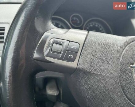 Серый Опель Астра, объемом двигателя 1.6 л и пробегом 298 тыс. км за 4790 $, фото 20 на Automoto.ua