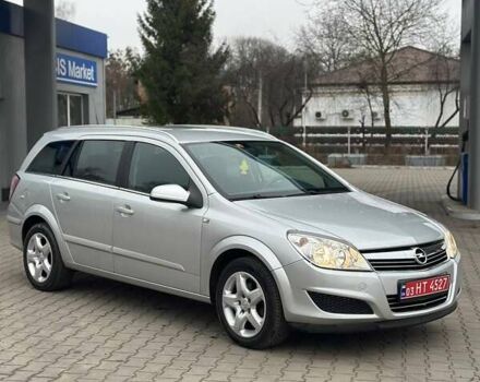 Серый Опель Астра, объемом двигателя 1.6 л и пробегом 160 тыс. км за 5400 $, фото 10 на Automoto.ua