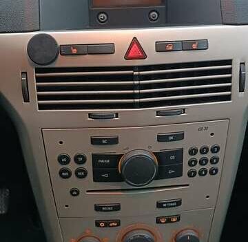 Сірий Опель Астра, об'ємом двигуна 1.8 л та пробігом 190 тис. км за 5300 $, фото 18 на Automoto.ua