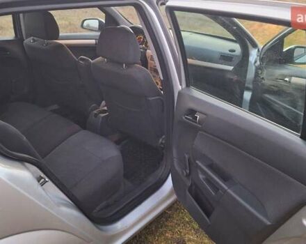 Серый Опель Астра, объемом двигателя 1.6 л и пробегом 239 тыс. км за 5200 $, фото 12 на Automoto.ua