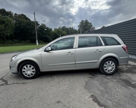 Серый Опель Астра, объемом двигателя 1.6 л и пробегом 205 тыс. км за 3999 $, фото 1 на Automoto.ua