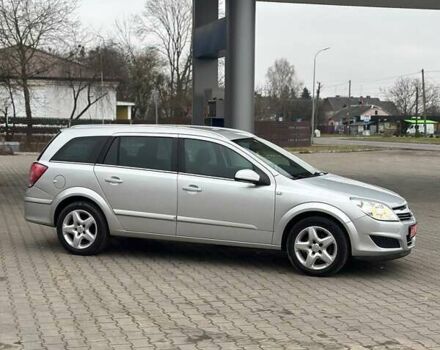 Серый Опель Астра, объемом двигателя 1.6 л и пробегом 160 тыс. км за 5400 $, фото 23 на Automoto.ua