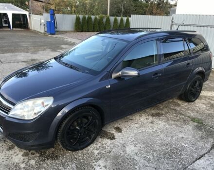 Серый Опель Астра, объемом двигателя 1.7 л и пробегом 256 тыс. км за 5000 $, фото 5 на Automoto.ua