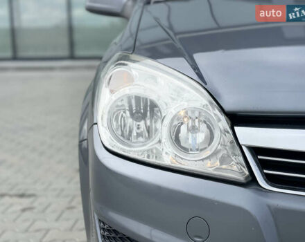 Серый Опель Астра, объемом двигателя 1.9 л и пробегом 203 тыс. км за 5800 $, фото 9 на Automoto.ua