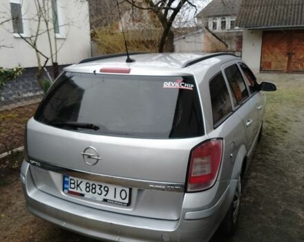 Серый Опель Астра, объемом двигателя 1.2 л и пробегом 306 тыс. км за 3600 $, фото 5 на Automoto.ua