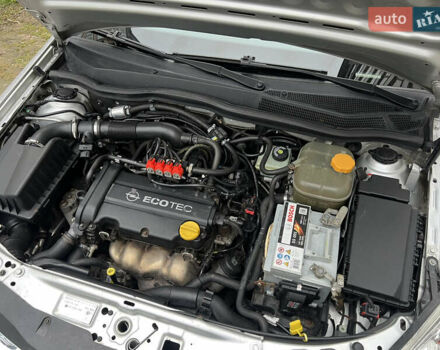 Серый Опель Астра, объемом двигателя 1.36 л и пробегом 270 тыс. км за 3900 $, фото 73 на Automoto.ua