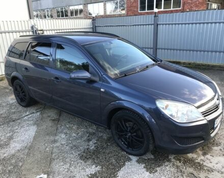 Серый Опель Астра, объемом двигателя 1.7 л и пробегом 256 тыс. км за 5000 $, фото 4 на Automoto.ua