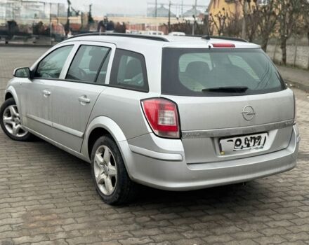 Серый Опель Астра, объемом двигателя 1.9 л и пробегом 300 тыс. км за 2500 $, фото 1 на Automoto.ua