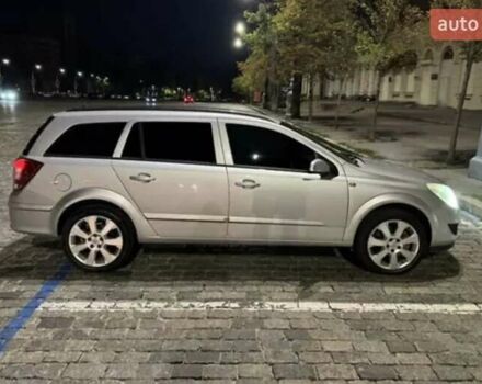 Серый Опель Астра, объемом двигателя 1.91 л и пробегом 291 тыс. км за 5800 $, фото 21 на Automoto.ua