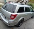 Опель Астра 2007 у Хмельницькому на Automoto.ua Сірий Опель Астра, об'ємом двигуна 1.6 л та пробігом 385 тис. км за 4300 $, фото 1 на Automoto.ua