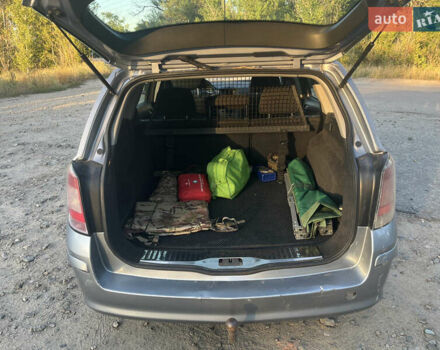 Сірий Опель Астра, об'ємом двигуна 1.3 л та пробігом 432 тис. км за 4000 $, фото 15 на Automoto.ua