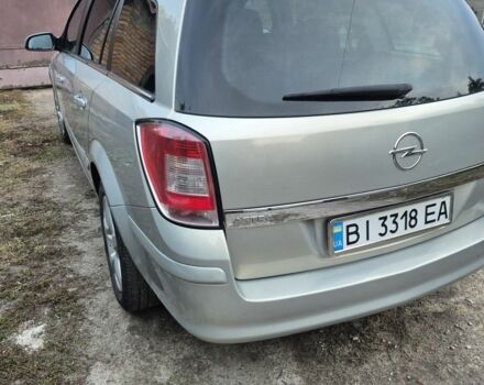 Серый Опель Астра, объемом двигателя 1.6 л и пробегом 280 тыс. км за 5350 $, фото 3 на Automoto.ua