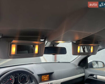 Серый Опель Астра, объемом двигателя 1.36 л и пробегом 270 тыс. км за 3900 $, фото 58 на Automoto.ua