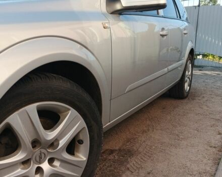 Серый Опель Астра, объемом двигателя 1.2 л и пробегом 300 тыс. км за 4500 $, фото 1 на Automoto.ua