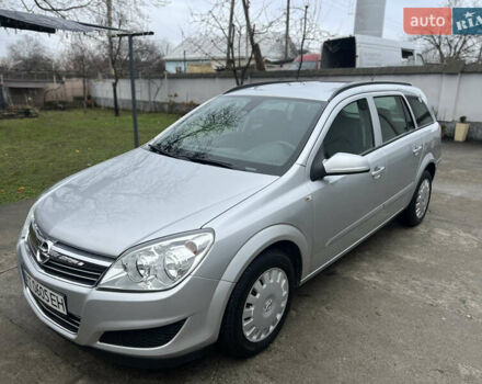 Серый Опель Астра, объемом двигателя 1.36 л и пробегом 270 тыс. км за 3900 $, фото 4 на Automoto.ua