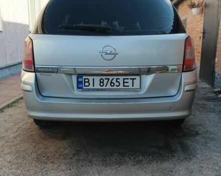Серый Опель Астра, объемом двигателя 1.2 л и пробегом 300 тыс. км за 4500 $, фото 3 на Automoto.ua